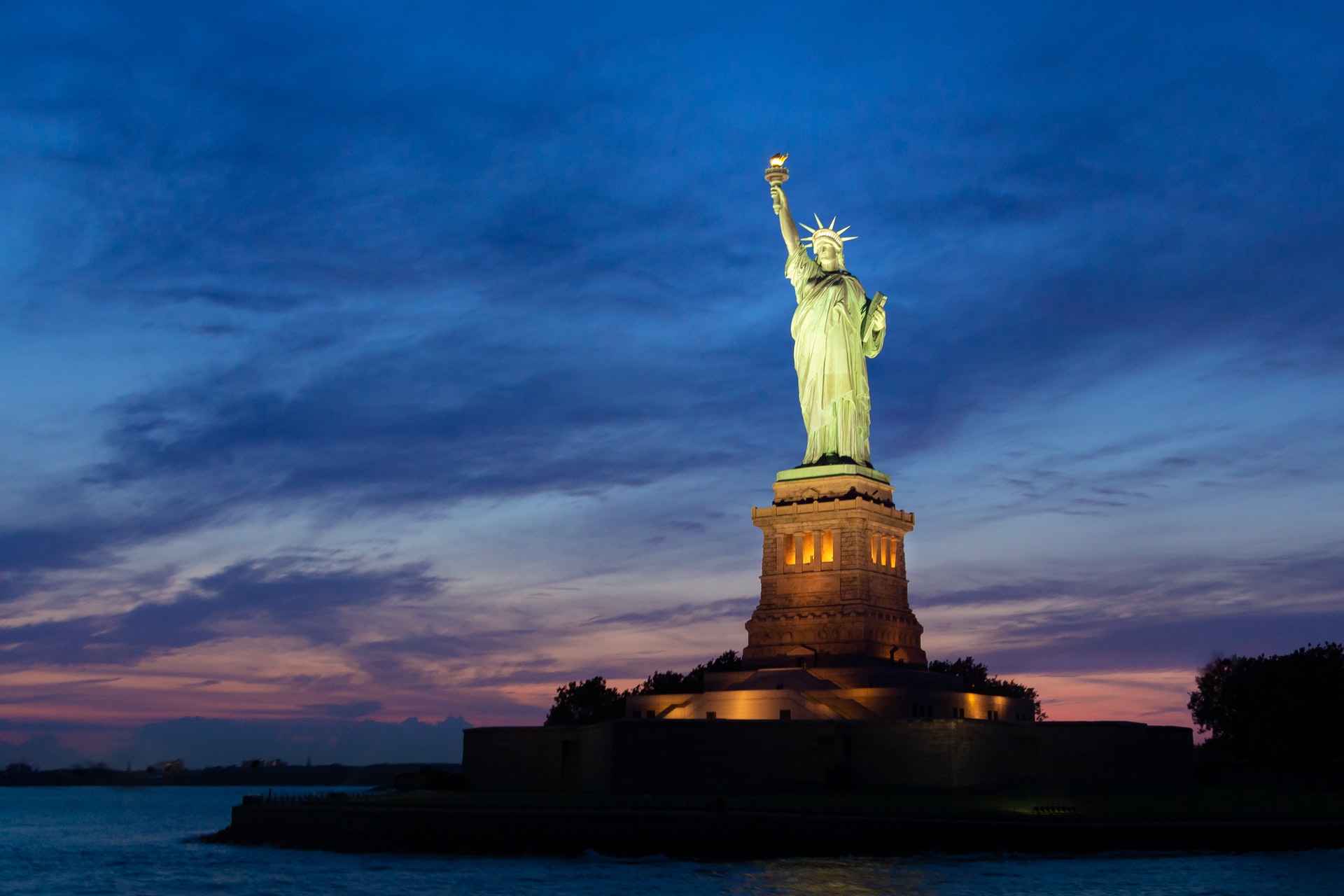 Your Definitive Guide To Visiting The Statue Of Liberty Headout Blog